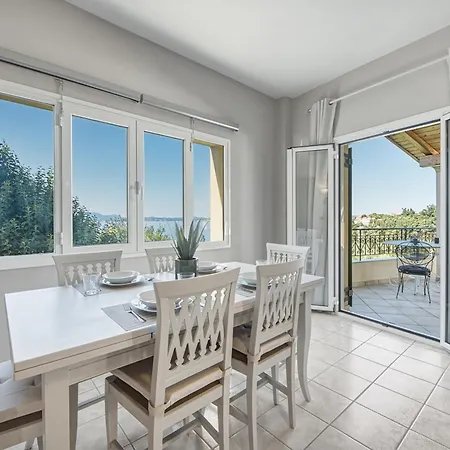 Casa Cipresso With Sea View Terrace Apartment