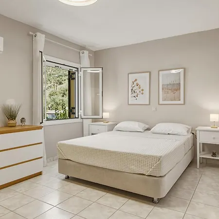 Casa Cipresso With Sea View Terrace Apartment Nisaki (Corfu)